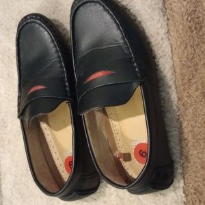 Mario Lopez boy shoes